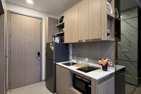 Studio in the Condo in Chatuchak, Bangkok, Thailand  № 157190 - photo 11