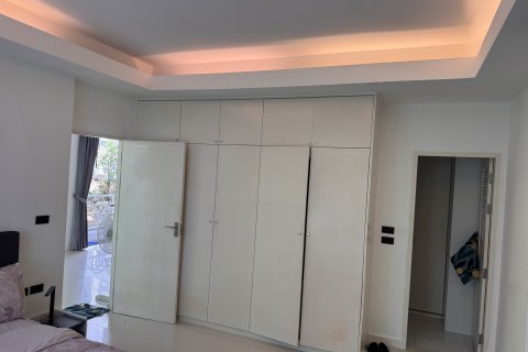 Студия в кондо в Кату, Таиланд № 141929 - фото 9