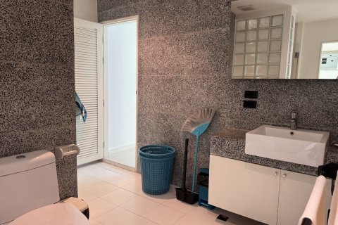 Студия в кондо в Кату, Таиланд № 141929 - фото 12