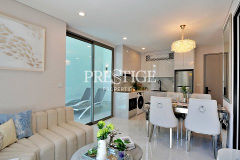Condo in Pattaya, Thailand, 1 bedroom  № 198383 - photo 3