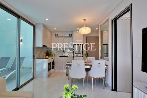 Condo in Pattaya, Thailand, 1 bedroom  № 198383 - photo 4