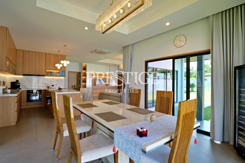 บ้านในพัทยา, ประเทศไทย 4 ห้องนอน № 198384 - รูปถ่าย 7