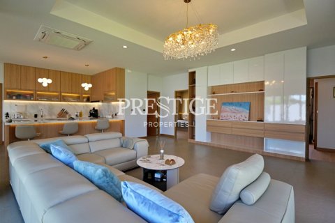 บ้านในพัทยา, ประเทศไทย 4 ห้องนอน № 198384 - รูปถ่าย 4