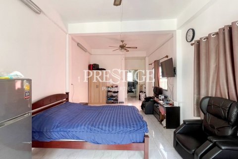 Propriété commerciale à Pattaya, Thaïlande 76 m2 № 198385 - photo 11