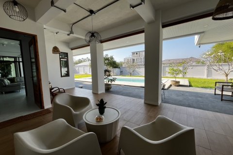 Вилла в Паттайе, Таиланд с 4 спальнями  № 173589 - фото 6