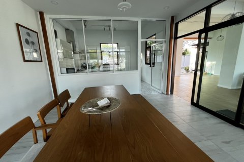 Вилла в Паттайе, Таиланд с 4 спальнями  № 173589 - фото 27