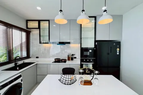 Villa in Pattaya, Thailand 3 bedrooms № 173591 - photo 4