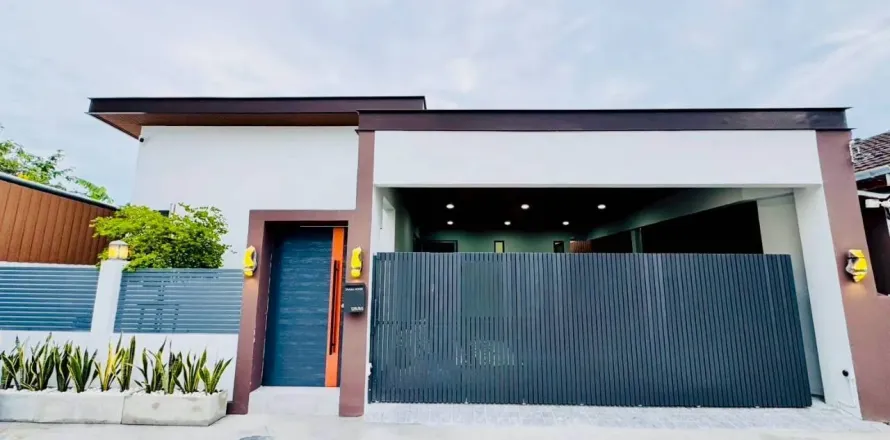 Villa in Pattaya, Thailand 3 bedrooms № 173591