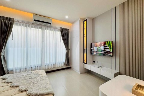 Villa in Pattaya, Thailand 3 bedrooms № 173591 - photo 25