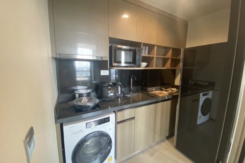 Studio in the Condo in Khlong Toei, Bangkok, Thailand  № 173592 - photo 3