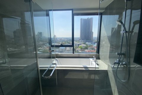 Studio in the Condo in Khlong Toei, Bangkok, Thailand  № 173592 - photo 6