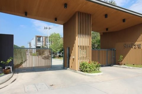 Таунхаус в Суан Луанге, Бангкок, Таиланд с 2 спальнями  № 173590 - фото 2