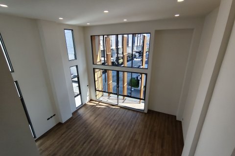 Таунхаус в Суан Луанге, Бангкок, Таиланд с 2 спальнями  № 173590 - фото 11