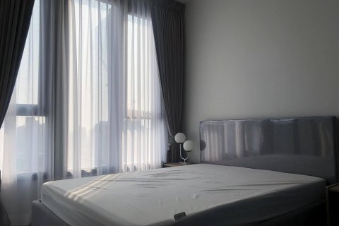 Студия в кондо в Ваттхане, Бангкок, Таиланд № 156111 - фото 5