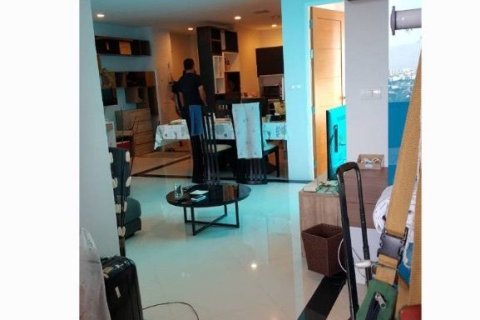 Condo in Watthana, Bangkok, Thailand, 2 bedrooms  № 151943 - photo 2