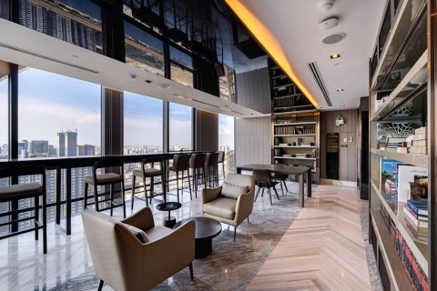 Studio in the Condo in Huai Khwang, Bangkok, Thailand  № 160573 - photo 5