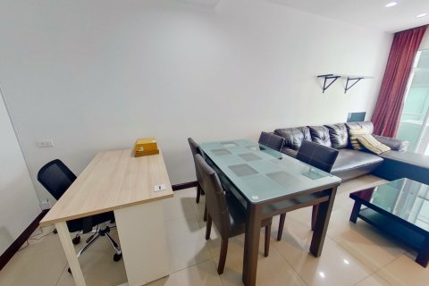 Studio in the Condo in Watthana, Bangkok, Thailand № 160571 - photo 3