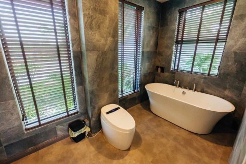 Villa in Hua Hin, Thailand 5 bedrooms № 160572 - photo 25