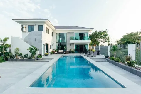 Villa in Hua Hin, Thailand 5 bedrooms № 160572 - photo 17