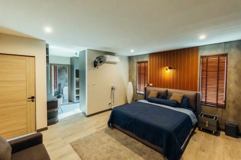 Villa in Hua Hin, Thailand 5 bedrooms № 160572 - photo 20