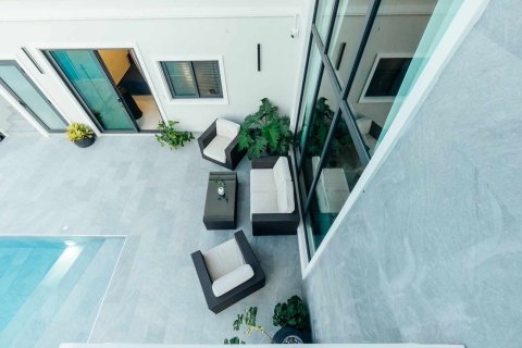 Villa in Hua Hin, Thailand 5 bedrooms № 160572 - photo 13