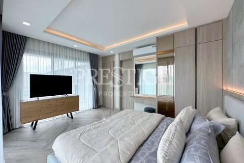 Haus in Pattaya, Thailand 5 Schlafzimmer № 233452 - Foto 18