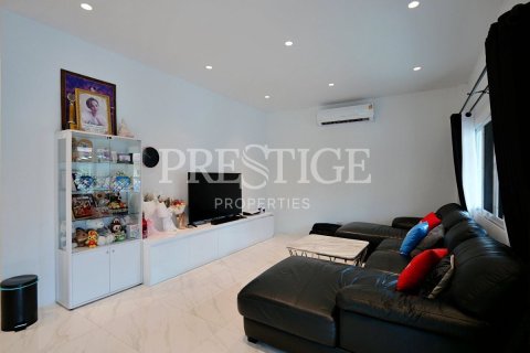 Haus in Pattaya, Thailand 2 Schlafzimmer № 233449 - Foto 3