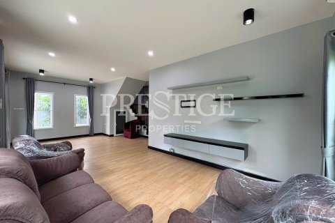 Haus in Pattaya, Thailand 4 Schlafzimmer № 233450 - Foto 3