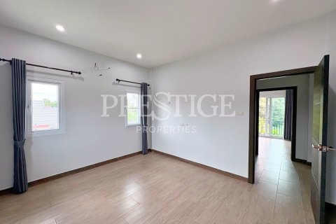 Haus in Pattaya, Thailand 4 Schlafzimmer № 233450 - Foto 17