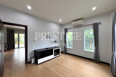 Haus in Pattaya, Thailand 4 Schlafzimmer № 233450 - Foto 15
