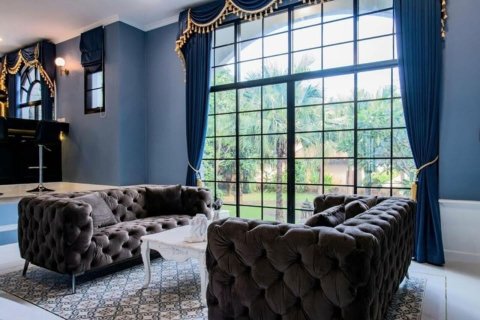 House in Chiang Mai, Thailand 5 bedrooms № 160016 - photo 7