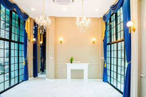 House in Chiang Mai, Thailand 5 bedrooms № 160016 - photo 17