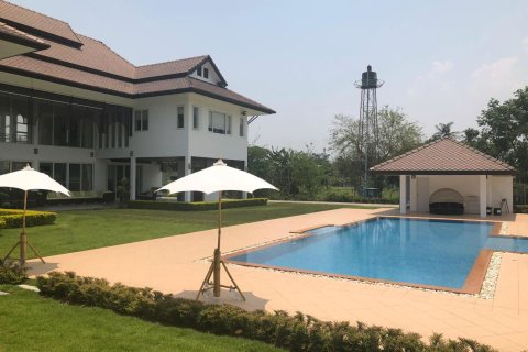 Villa in Chiang Mai, Thailand 5 bedrooms № 160019 - photo 3