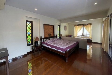 Villa in Chiang Mai, Thailand 5 bedrooms № 160021 - photo 8