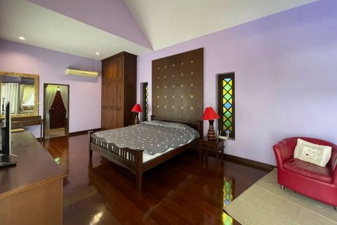 Villa in Chiang Mai, Thailand 5 bedrooms № 160021 - photo 11