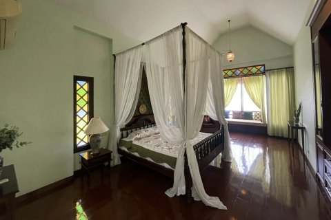 Villa in Chiang Mai, Thailand 5 bedrooms № 160021 - photo 17