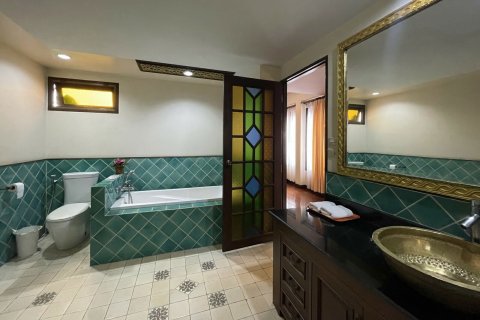 Villa in Chiang Mai, Thailand 5 bedrooms № 160021 - photo 21