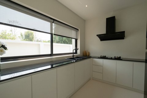 Villa in Chiang Mai, Thailand 4 bedrooms № 160018 - photo 15