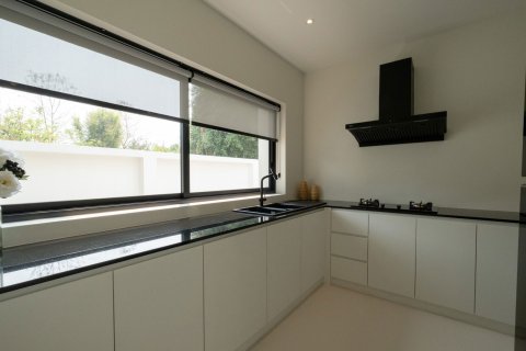 Villa in Chiang Mai, Thailand 4 bedrooms № 160018 - photo 15