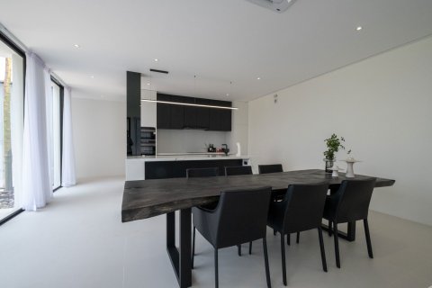 Вилла в Чиангмае, Таиланд с 4 спальнями  № 160018 - фото 13