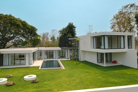 Villa in Chiang Mai, Thailand 4 bedrooms № 160018 - photo 4