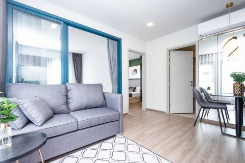 Condo in Khlong Toei, Bangkok, Thailand, 2 bedrooms № 142354 - photo 2