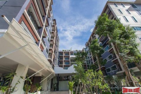 Apartment in Chiang Mai, Thailand 1 bedroom № 203983 - photo 1