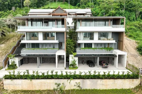 Villa in Phuket, Thailand 4 bedrooms № 133335 - photo 15