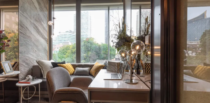 Condo in Watthana, Bangkok, Thailand, 3 bedrooms  № 159565