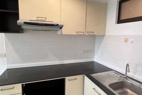 Кондоминиум с 2 спальнями в Ян Наве, Бангкок, Таиланд № 135400 - фото 16