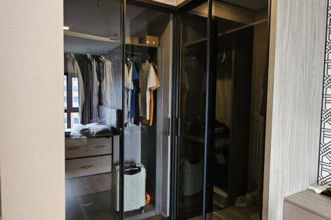 Condo à Chatuchak, Bangkok, Thaïlande, 2 chambres  № 135397 - photo 10