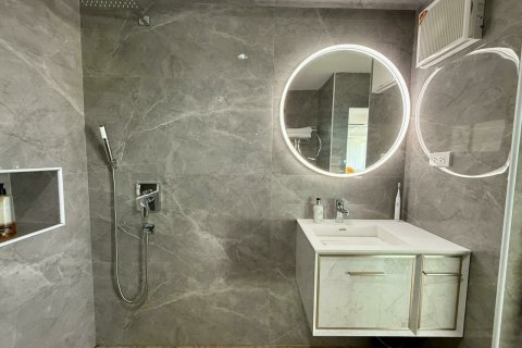 Apartment in Pattaya, Thailand 1 bedroom № 173934 - photo 14