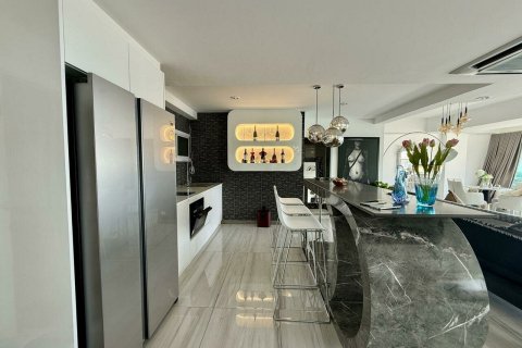 Apartment in Pattaya, Thailand 1 bedroom № 173934 - photo 7