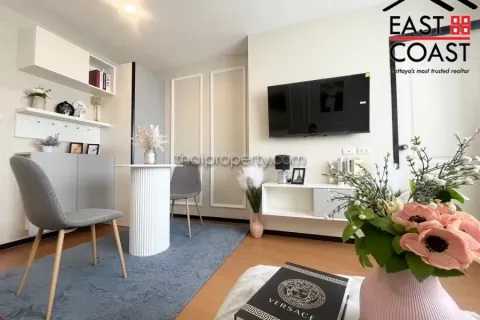 Condominio de 1 dormitorio en Pattaya, Tailandia № 213337 - foto 2